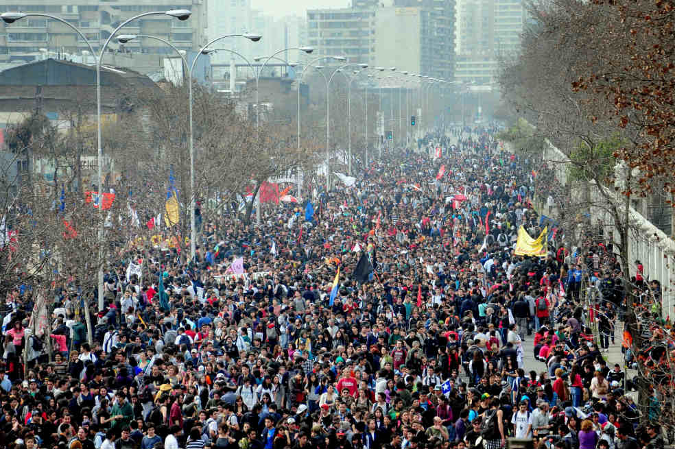 Estudiantes chilenos vuelven a protestar