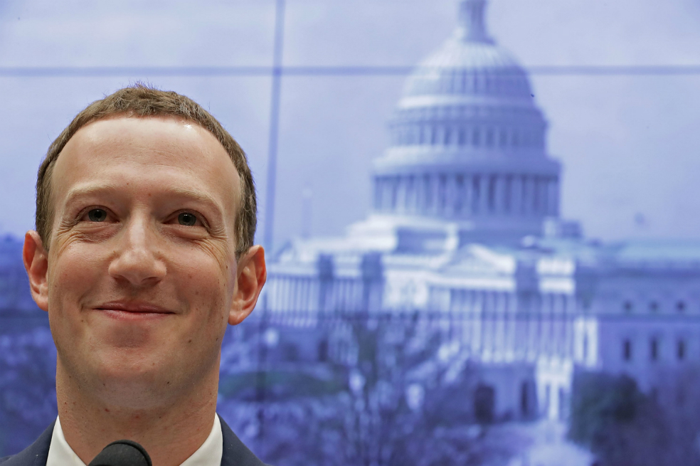 Facebook, el conquistador incómodo