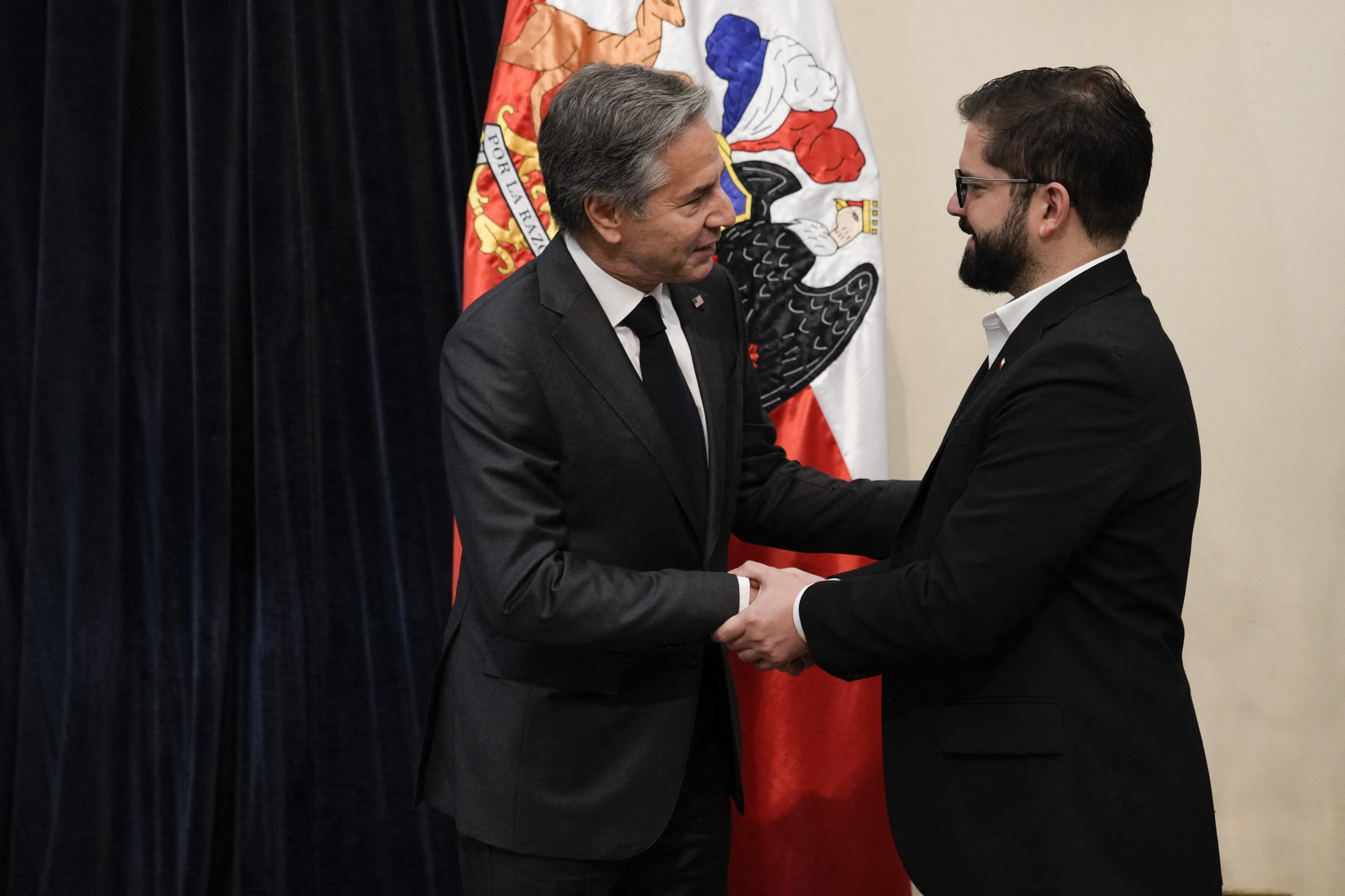 Migración y seguridad, dos claves en el encuentro entre Blinken y Gabriel Boric