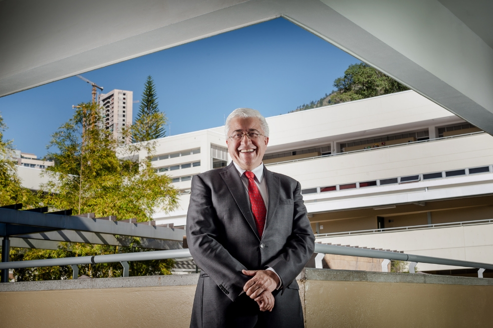 Jorge Julián Osorio fue reelegido como rector de la Universidad CES, en Medellín