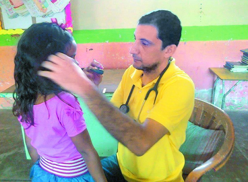 El pediatra Abudi Dasuki aseguró que es necesario que el Estado invierta en la Guajira y no sólo se centre en proyectos asistencialistas. / Archivo particular
