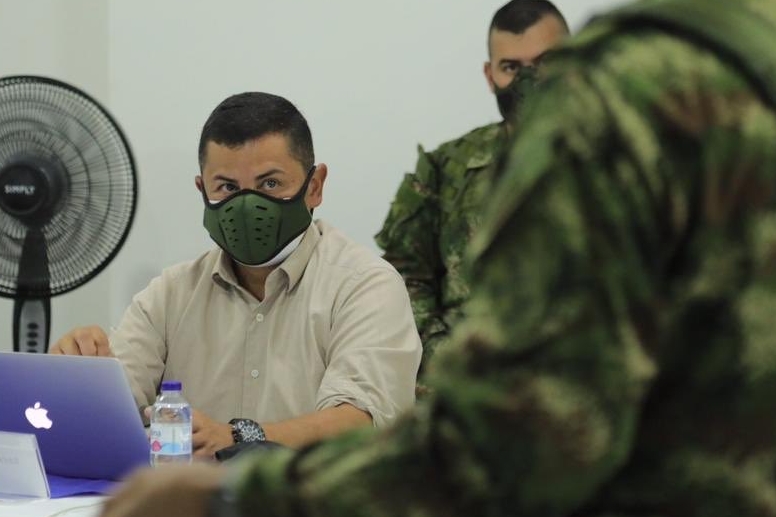 Piden que renuncie consejero de Duque que dijo que Petro “anhela” y le “excitan” matanzas