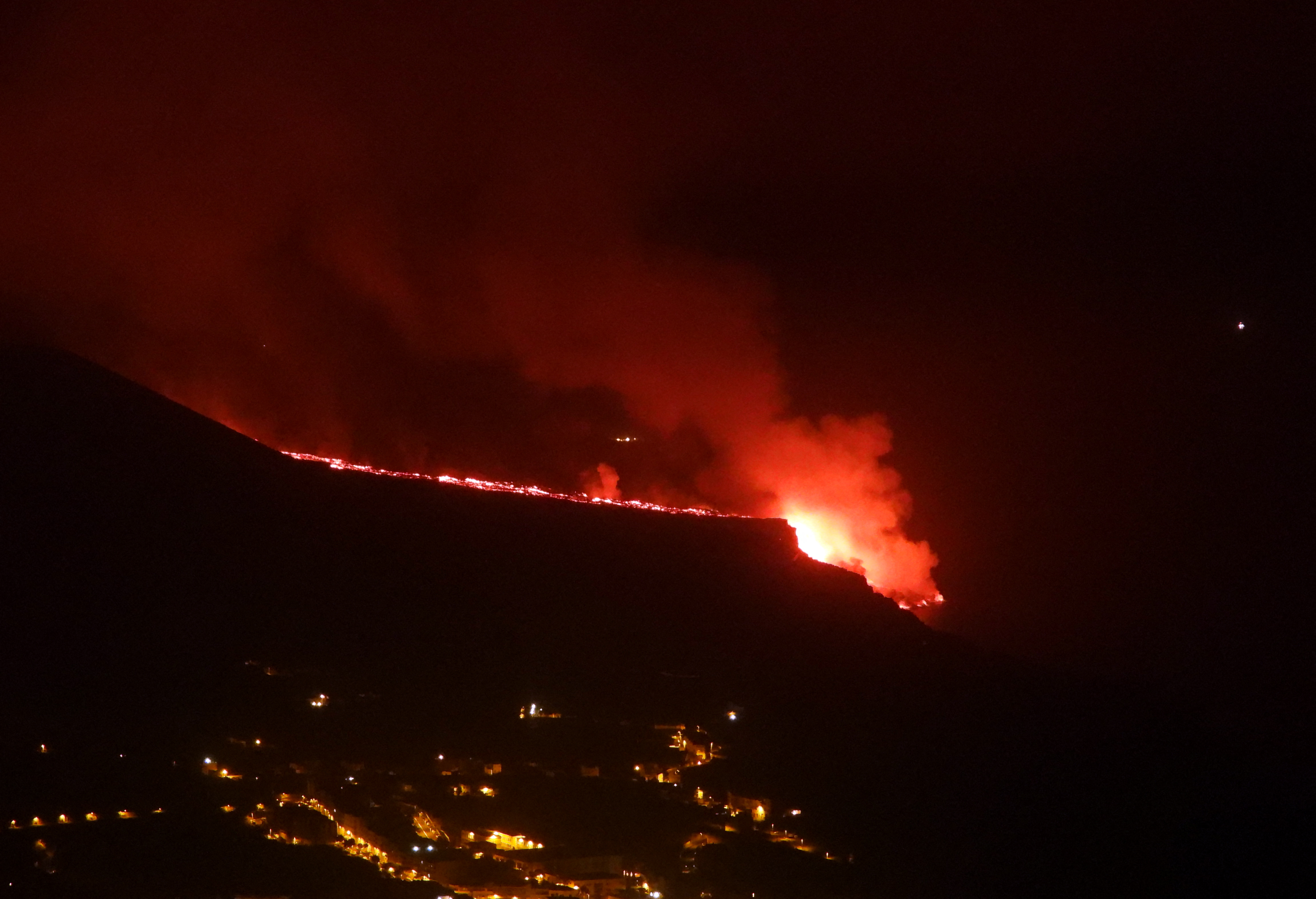 Aunque la zona sigue siendo peligrosa, la erupción del volcán en La Palma finalizó