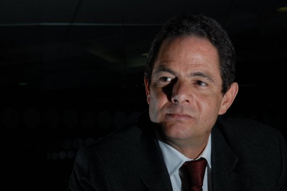 Vargas Lleras se metió en el debate de la paz y retomó su faceta política