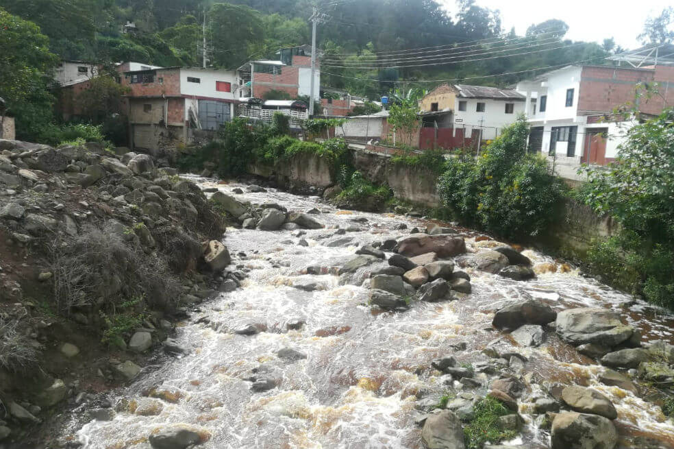 Lupa a Río Suárez y Negro, en Cundinamarca, por aumento de su caudal