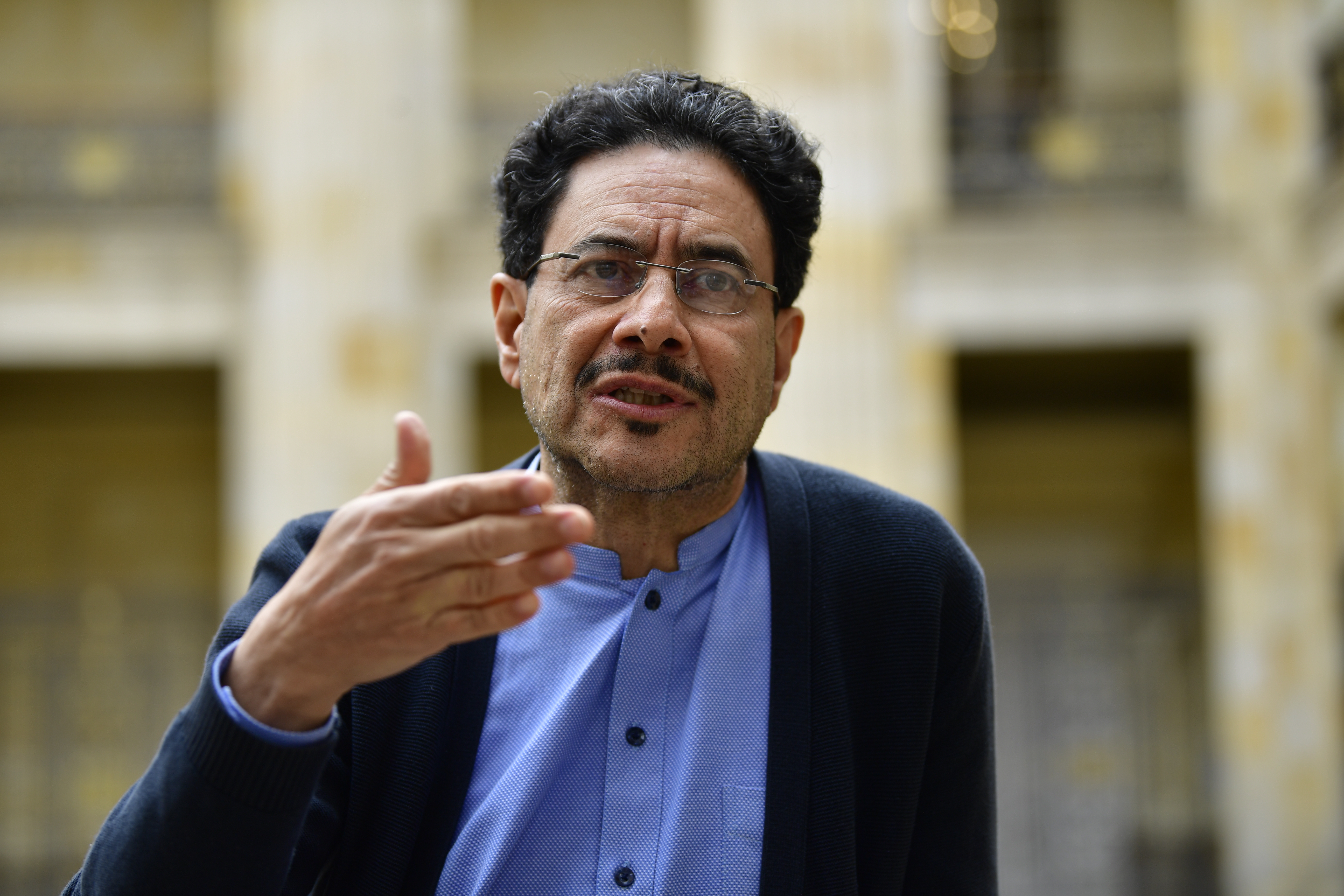 Cepeda y la “persistencia” que lo llevó a enfrentarse al expresidente más popular del país