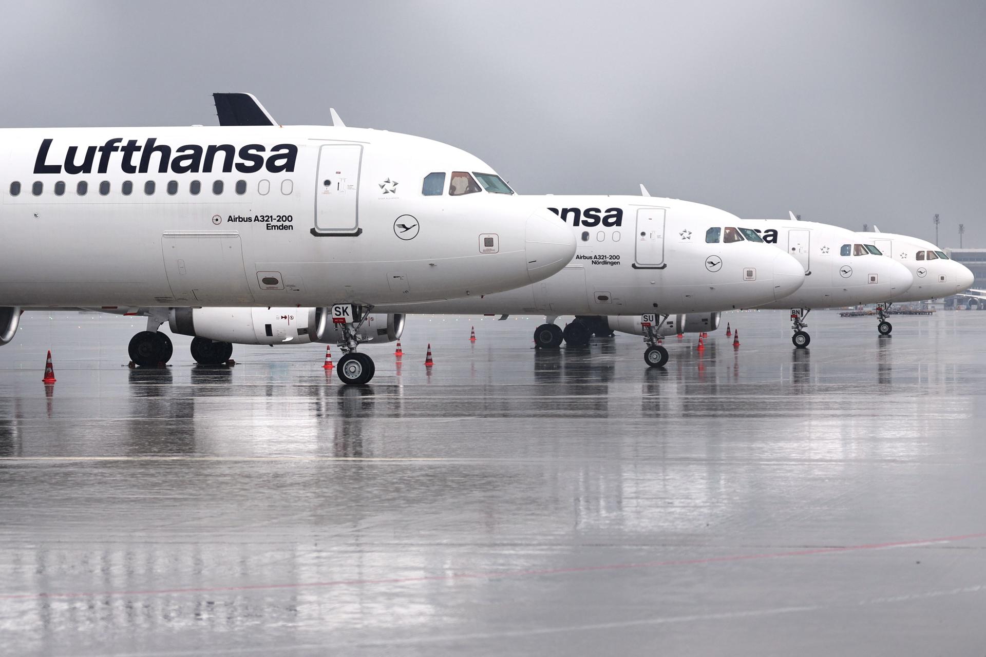 Qué pasa con Lufthansa: pilotos anuncian paro y habrá cancelaciones de vuelos