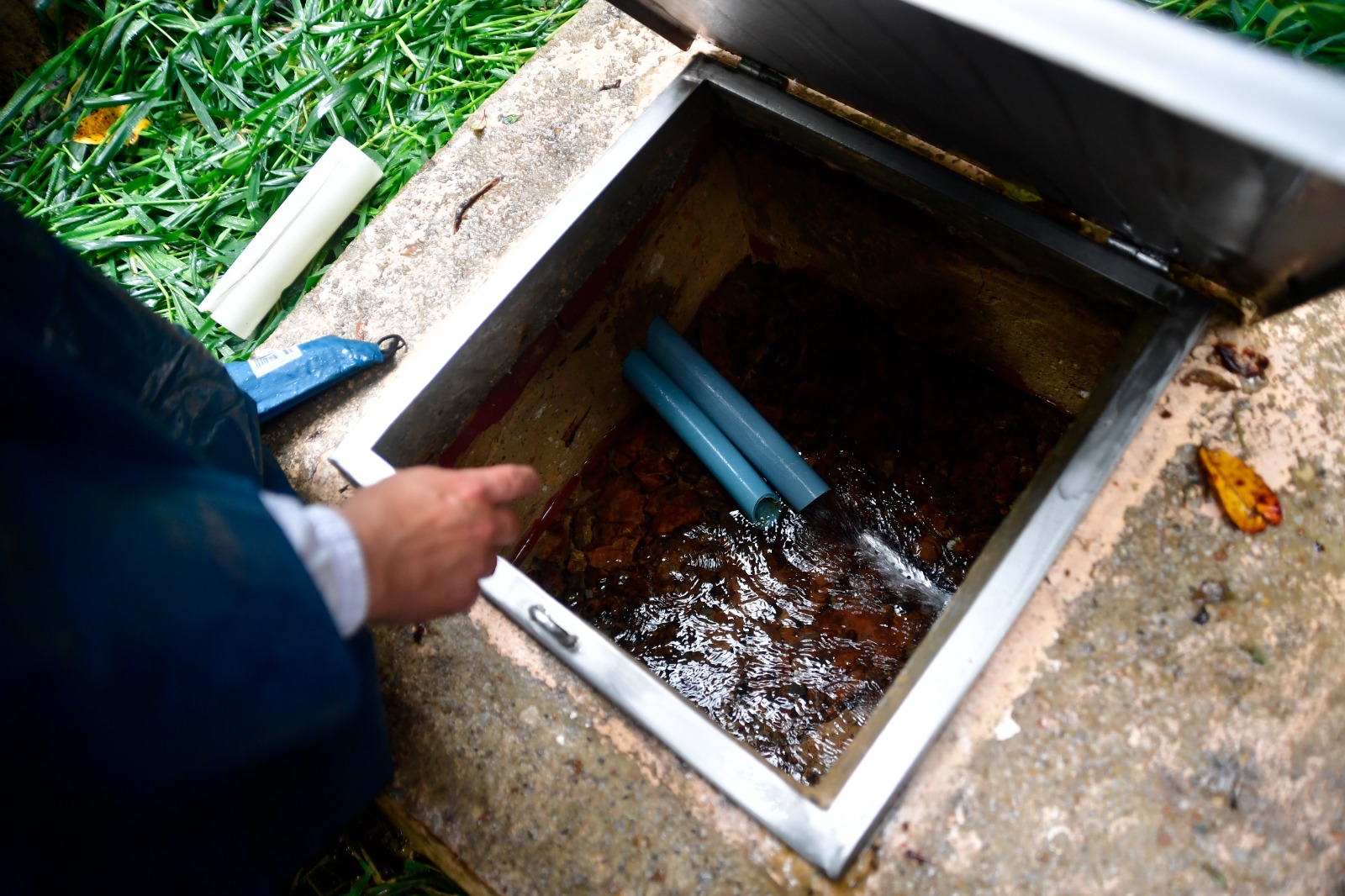 Manantiales de controversia: el debate por el agua subterránea que capta Coca-Cola