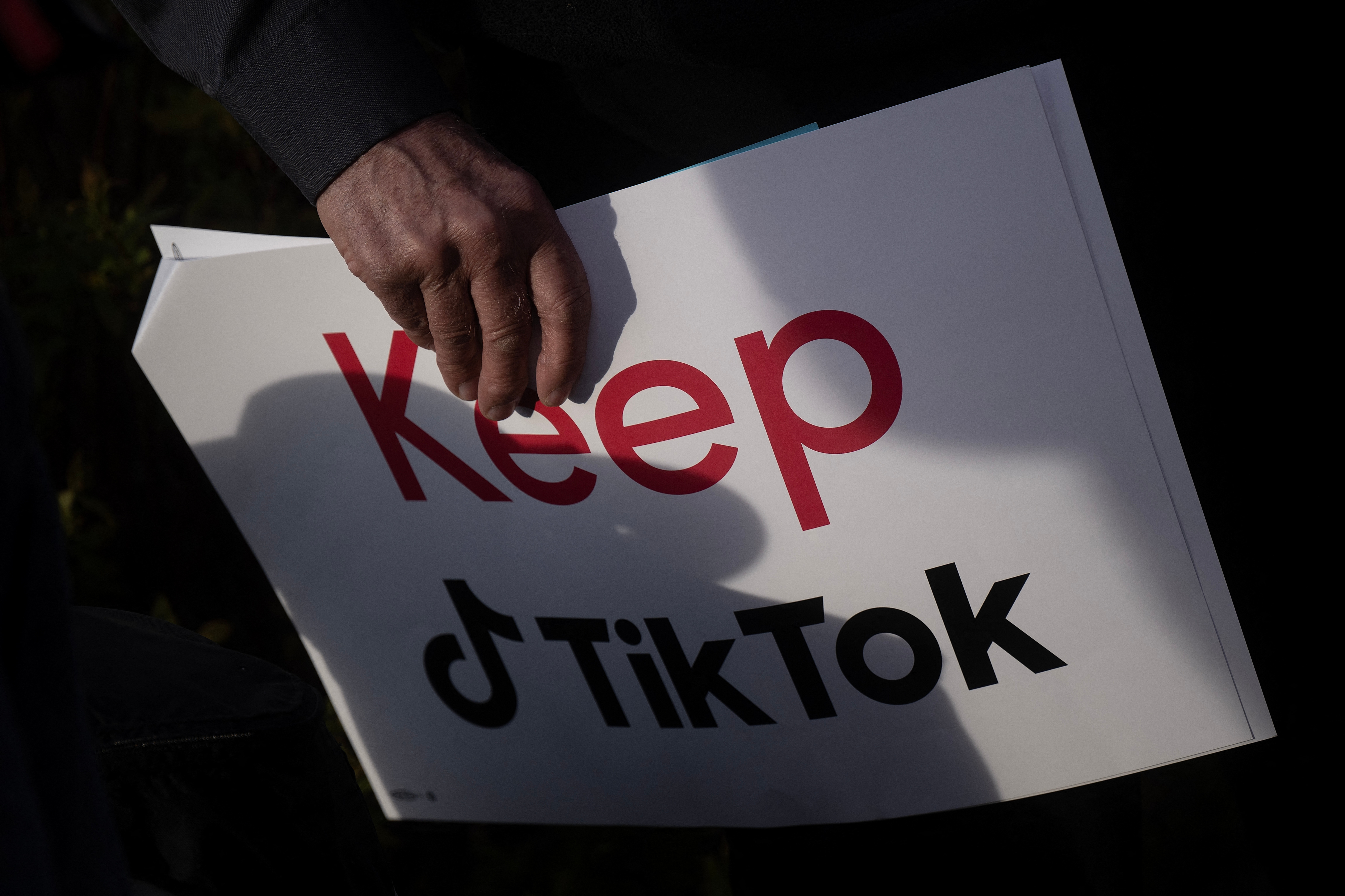 TikTok informa a empleados sobre próximos pasos antes del fallo judicial en EE.UU.