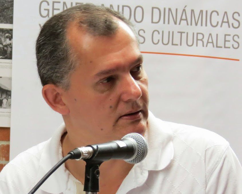 Carlos Castrillón: cómo sacar a la luz la poesía