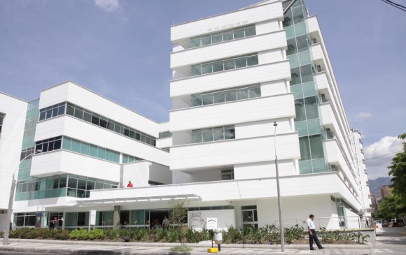 Murió bebé de 18 meses que cayó del quinto piso de la clínica Las Américas de Medellín