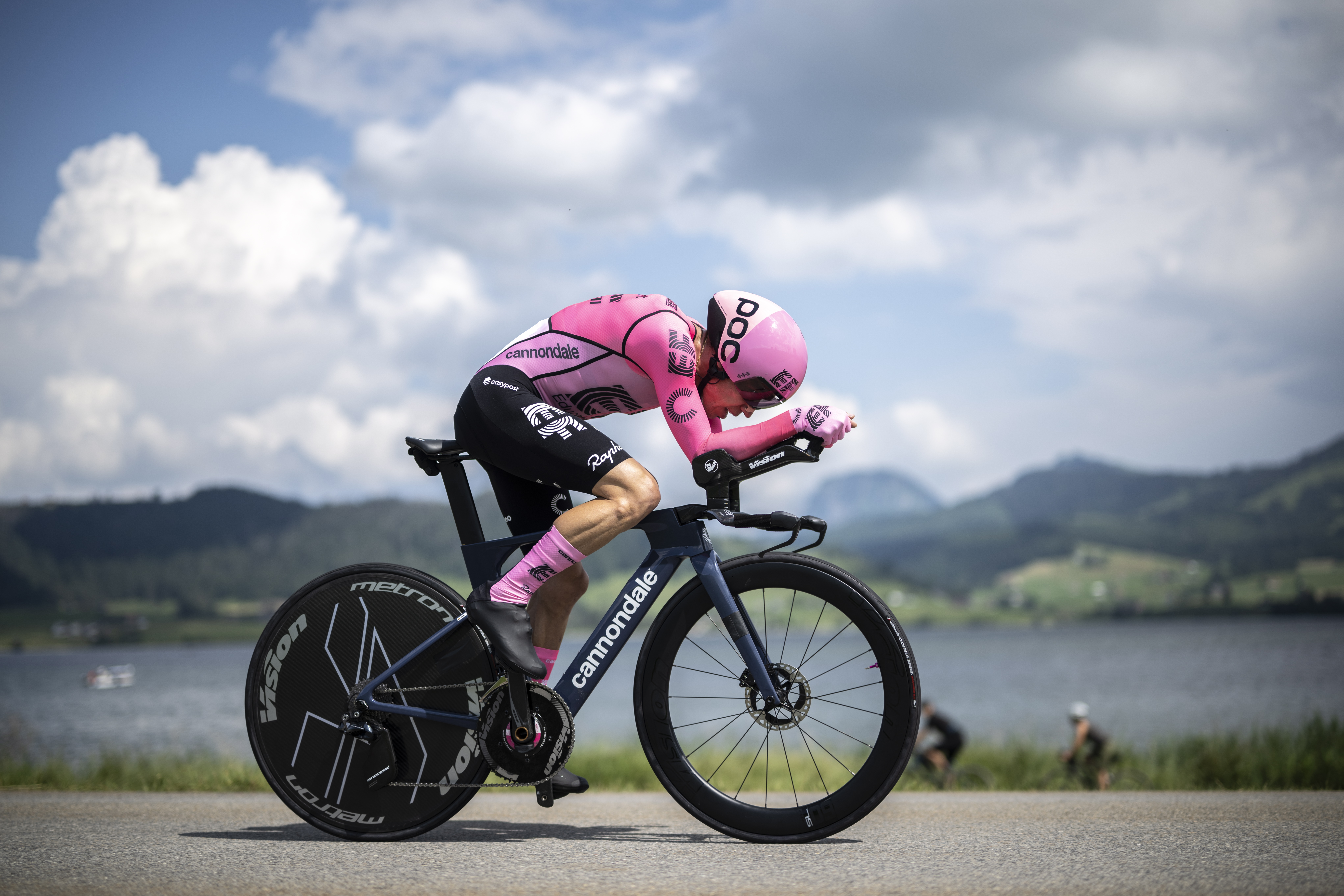 Einsiedeln (Switzerland Schweiz Suisse), 11/06/2023.- Rigoberto Uran from Colombia of EF Education-Easy Post in action during the first stage of the 86th Tour de Suisse UCI ProTour cycling race, a 12.7 km time trial with start and finish in Einsiedeln, Switzerland, 11 June 2023. (Ciclismo, Suiza) EFE/EPA/Gian Ehrenzeller