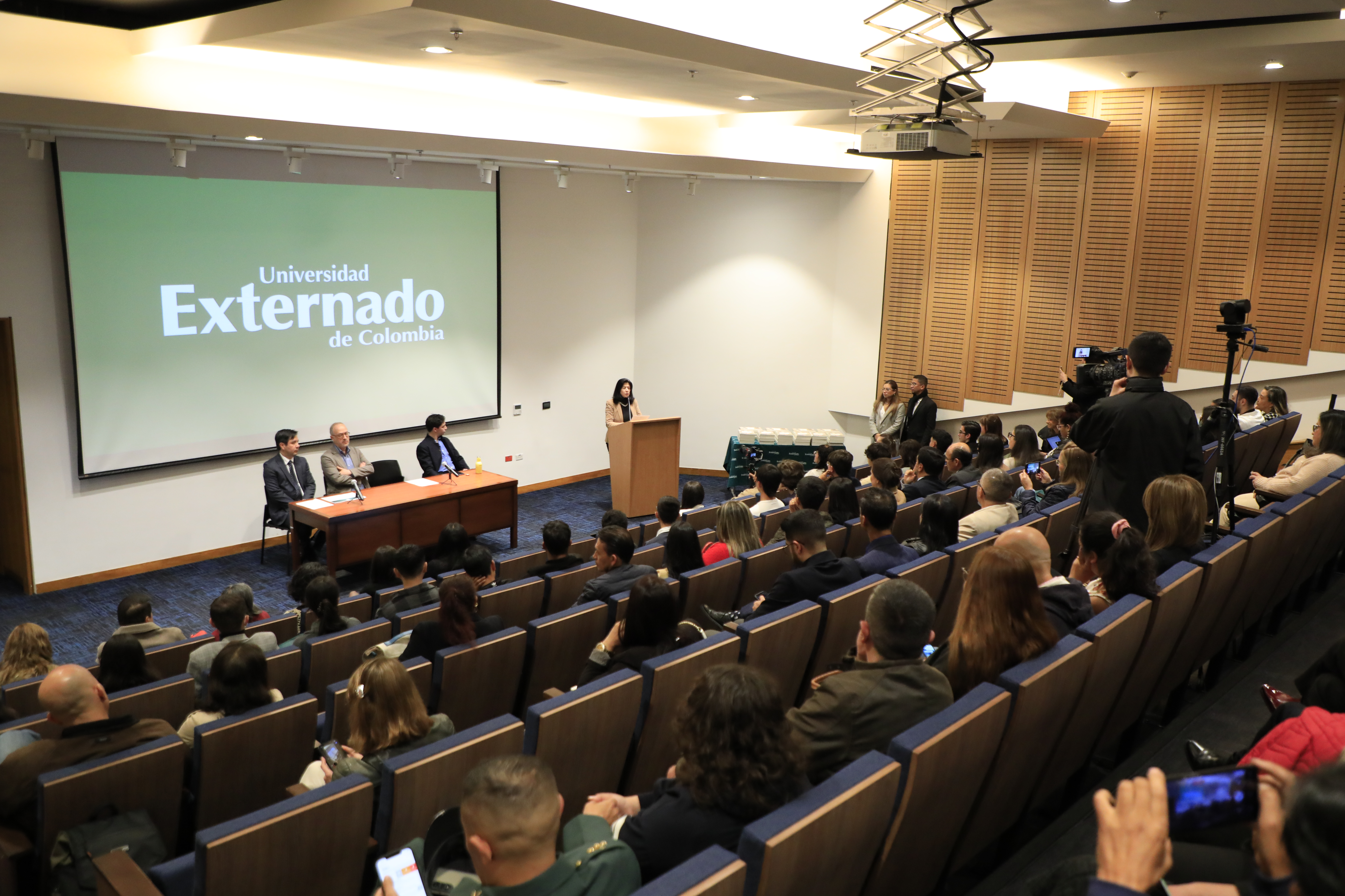 Así puede aprovechar las becas, descuentos y nuevos beneficios del Externado