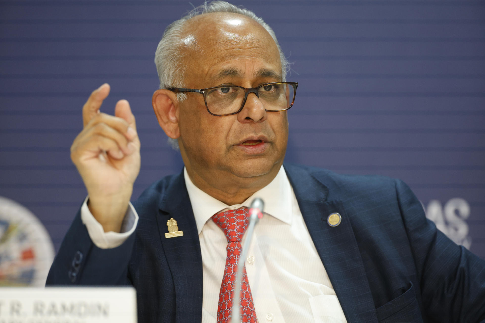 La OEA dice que tiene cómo apoyar a Venezuela en caso de una transición a la democracia