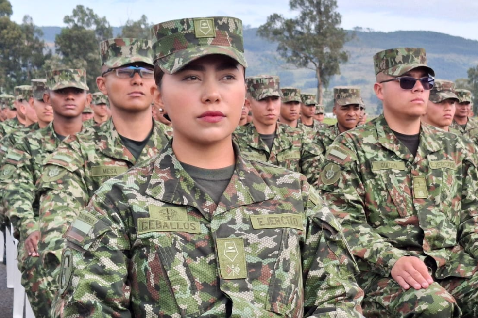 La primera mujer suboficial piloto de dron