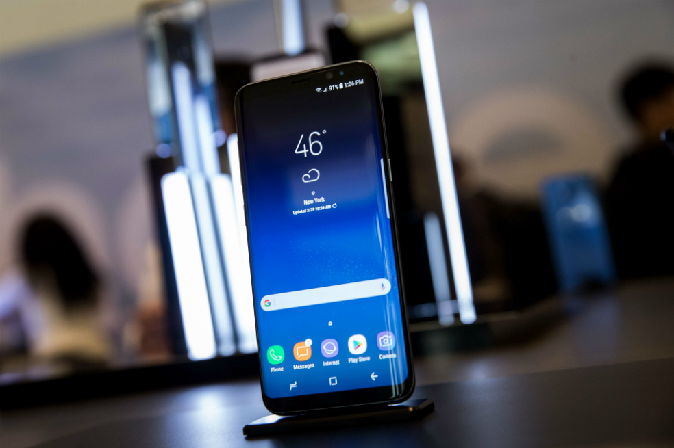 Vea de cerca cómo es el Galaxy S8, teléfono con el que Samsung regresa pisando fuerte