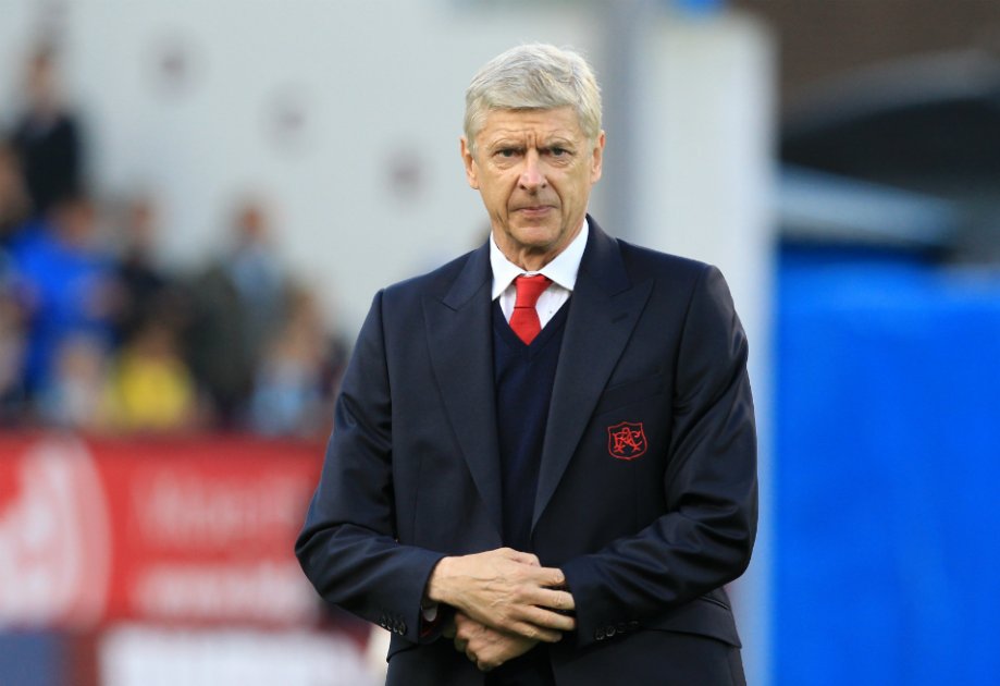 Arsene Wenger celebró 20 años en el banco del Arsenal derrotando 1-0 al Burnley
