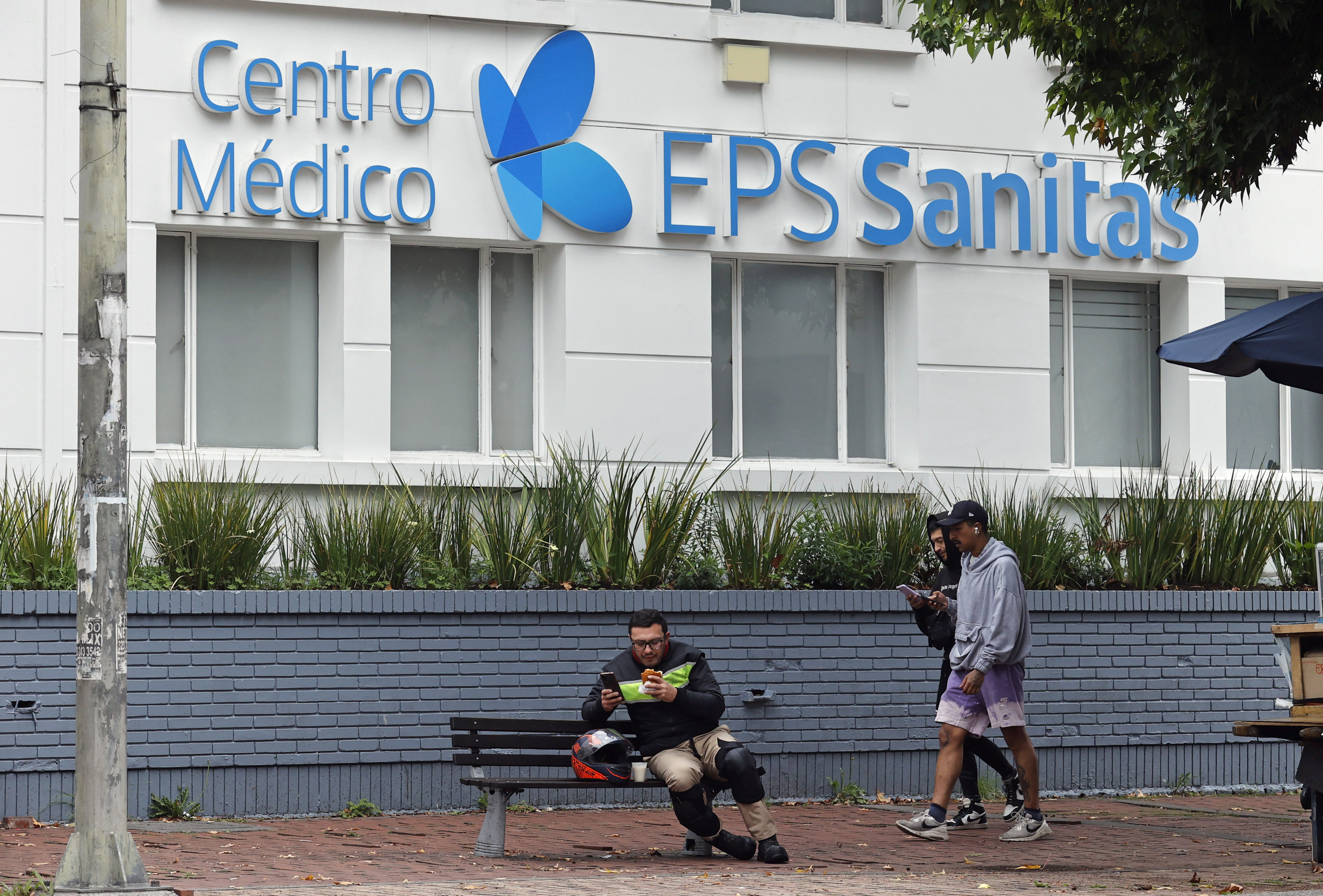 Usuarios piden investigación disciplinar a Supersalud por intervención de Sanitas