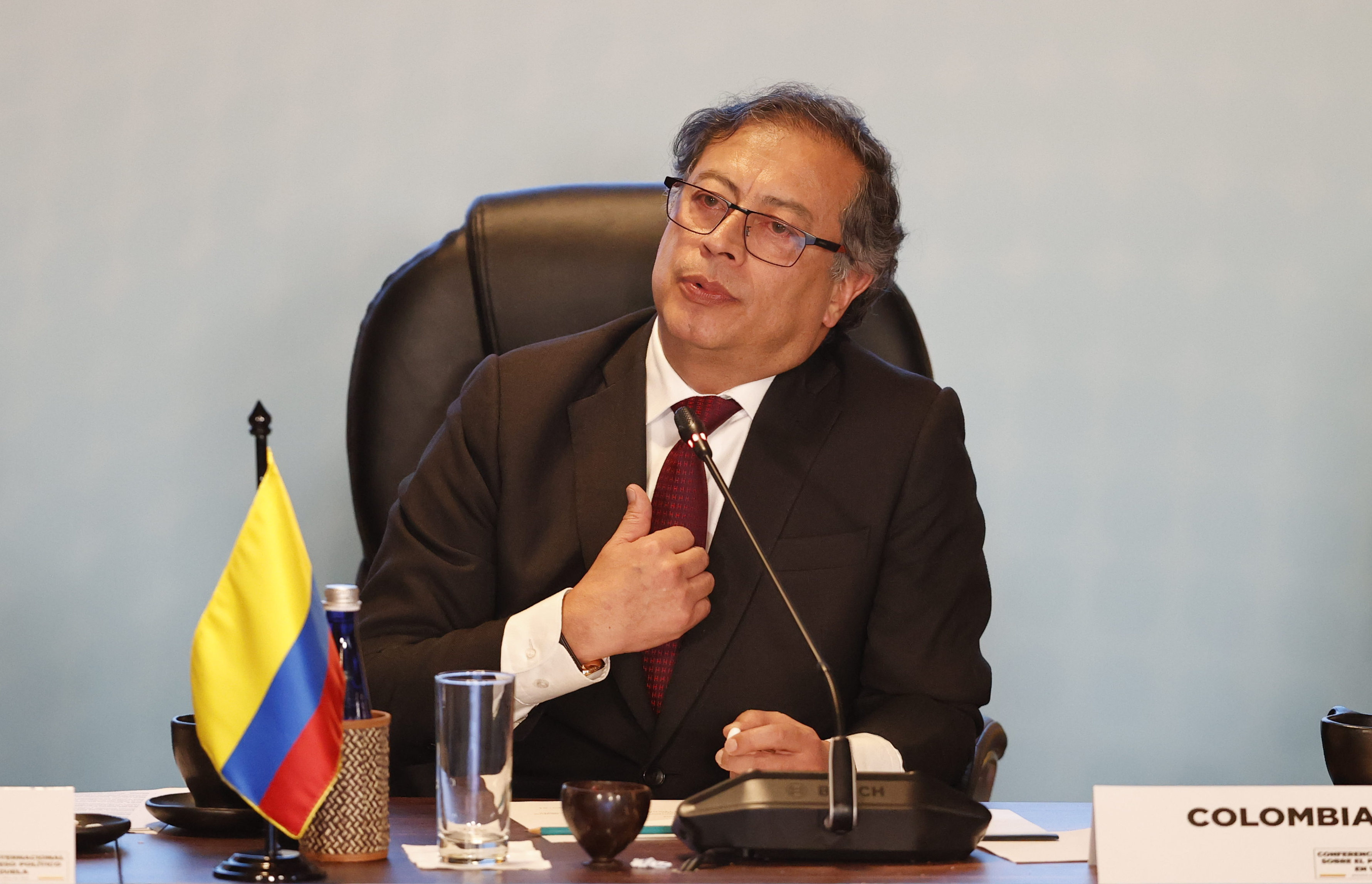 Aumenta la desaprobación del presidente Petro, según encuesta Invamer