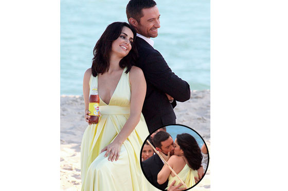 Ana de la Reguera graba con Hugh Jackman