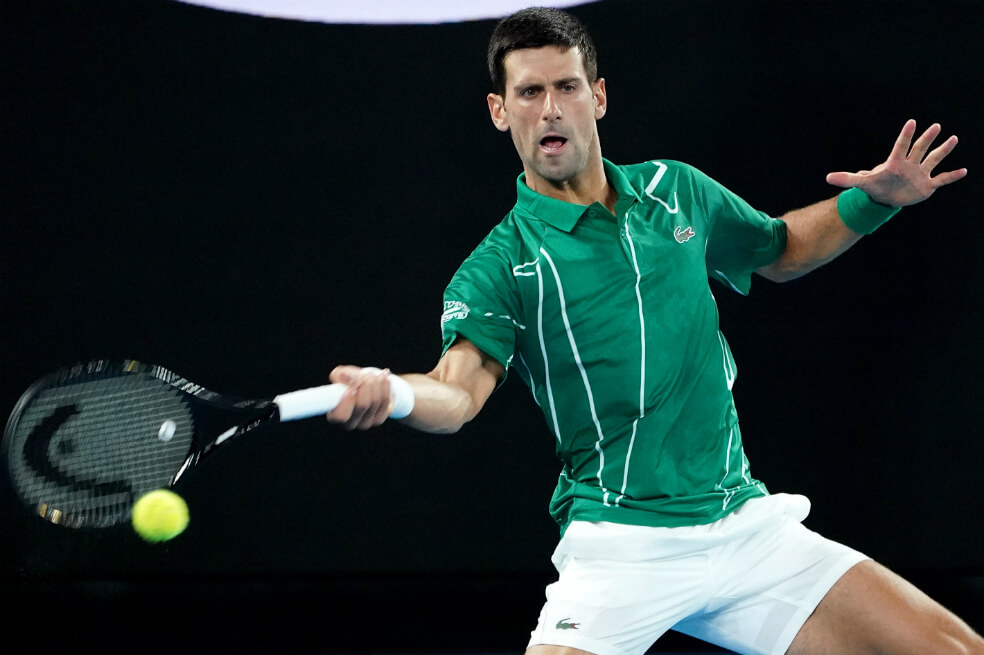 Djokovic, Federer y Serena Williams ganan en jornada lluviosa en el Abierto de Australia