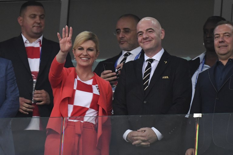 La presidenta de Croacia, una carismática hincha que no se cambia por nadie