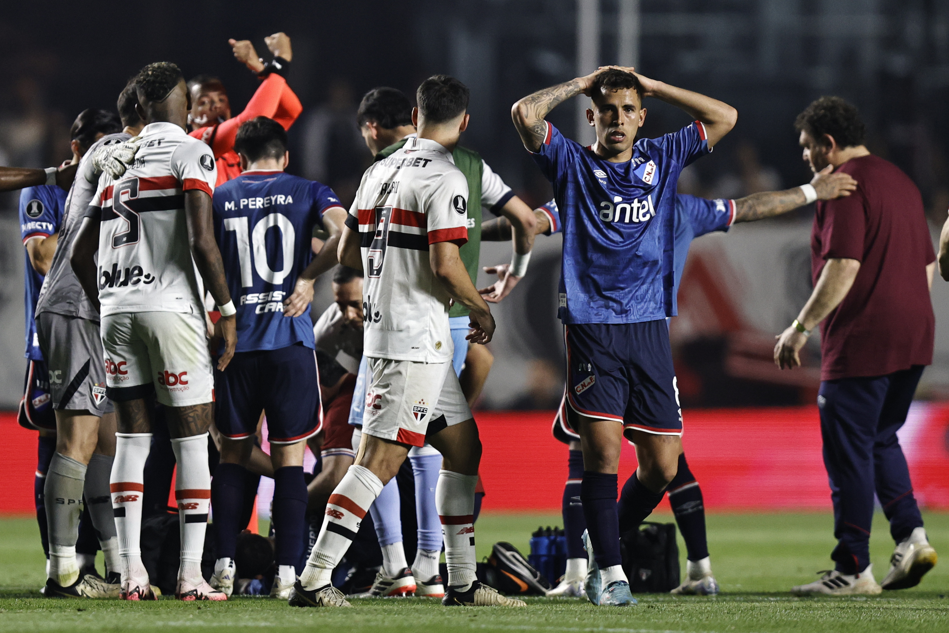 El futbolista Juan Izquierdo no mejora y ya preocupa: “cuadro neurológico crítico”