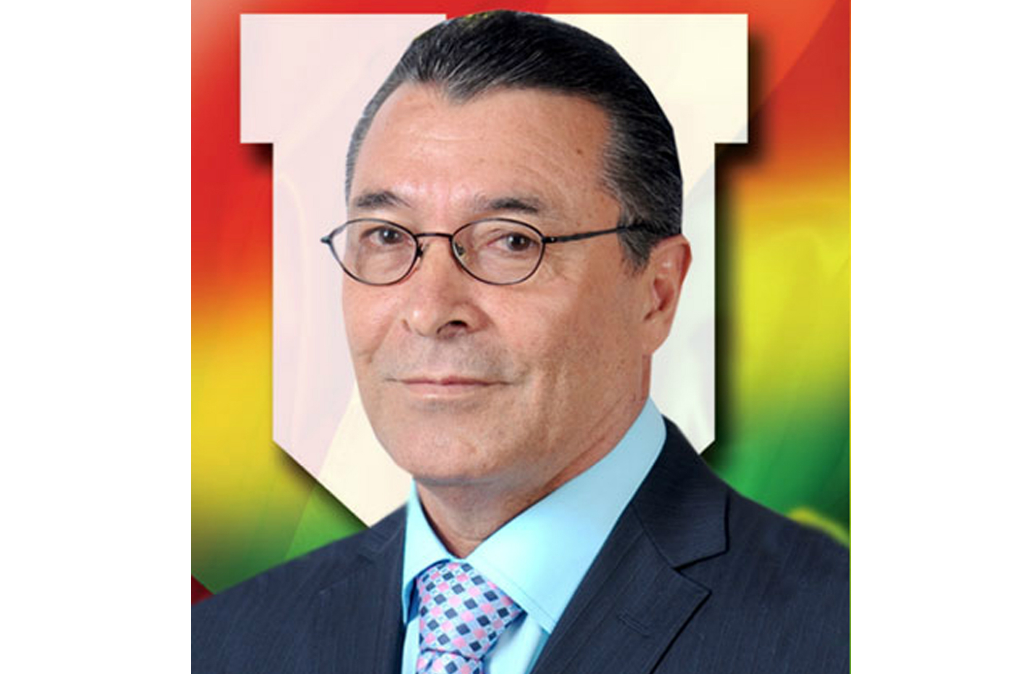 Soto, el exsenador destituido que condecoró el Concejo de Pereira