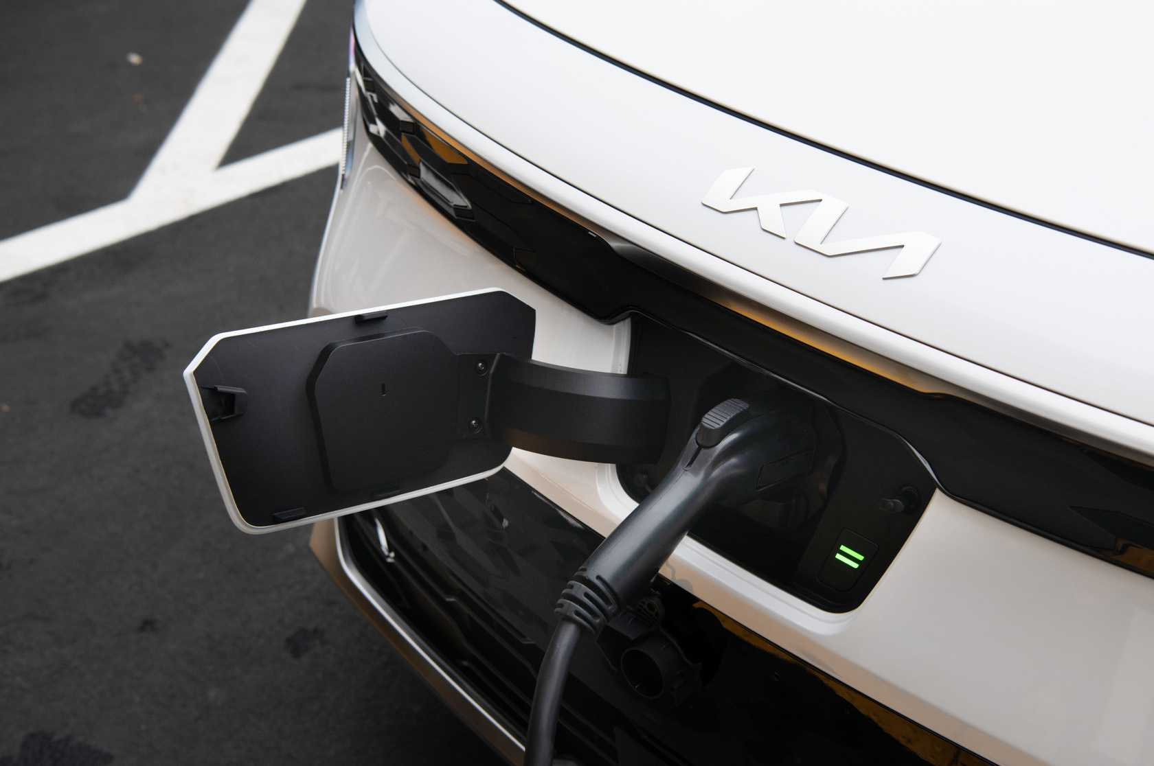 5 novedades del Niro EV, el primer eléctrico de Kia en Colombia, ya disponible
