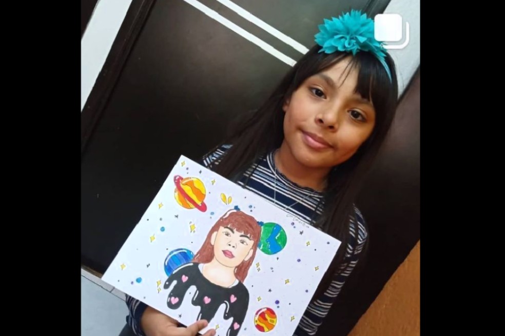 Adhara Pérez, la niña de nueve años que tiene un coeficiente superior al de Einstein