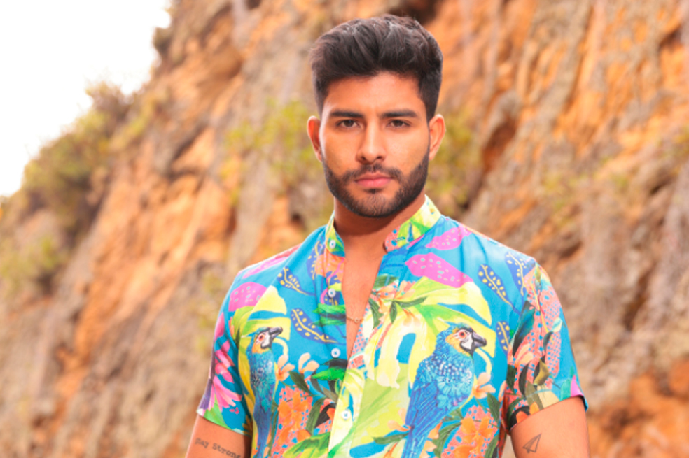 Ropa masculina: 3 consejos para combinar los estampados florales
