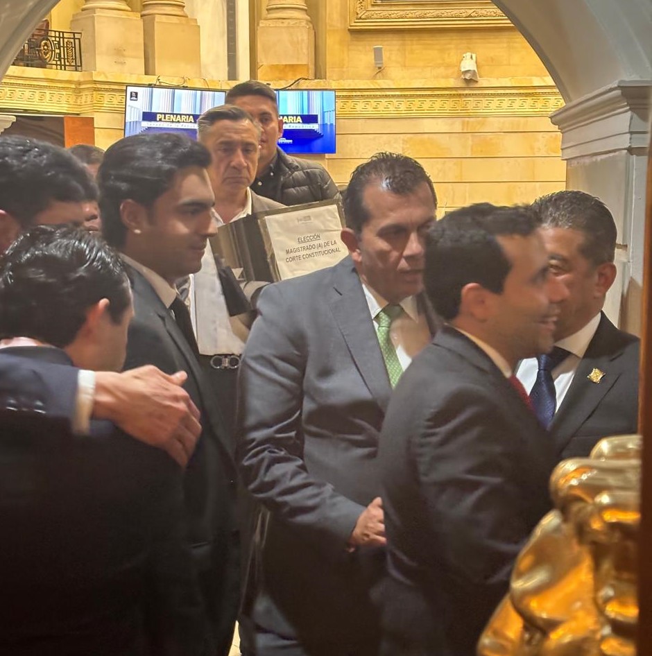 Magistrado Altus Baquero en el Senado luego de la elección de Carlos Camargo como magistrado de la Corte Constitucional.