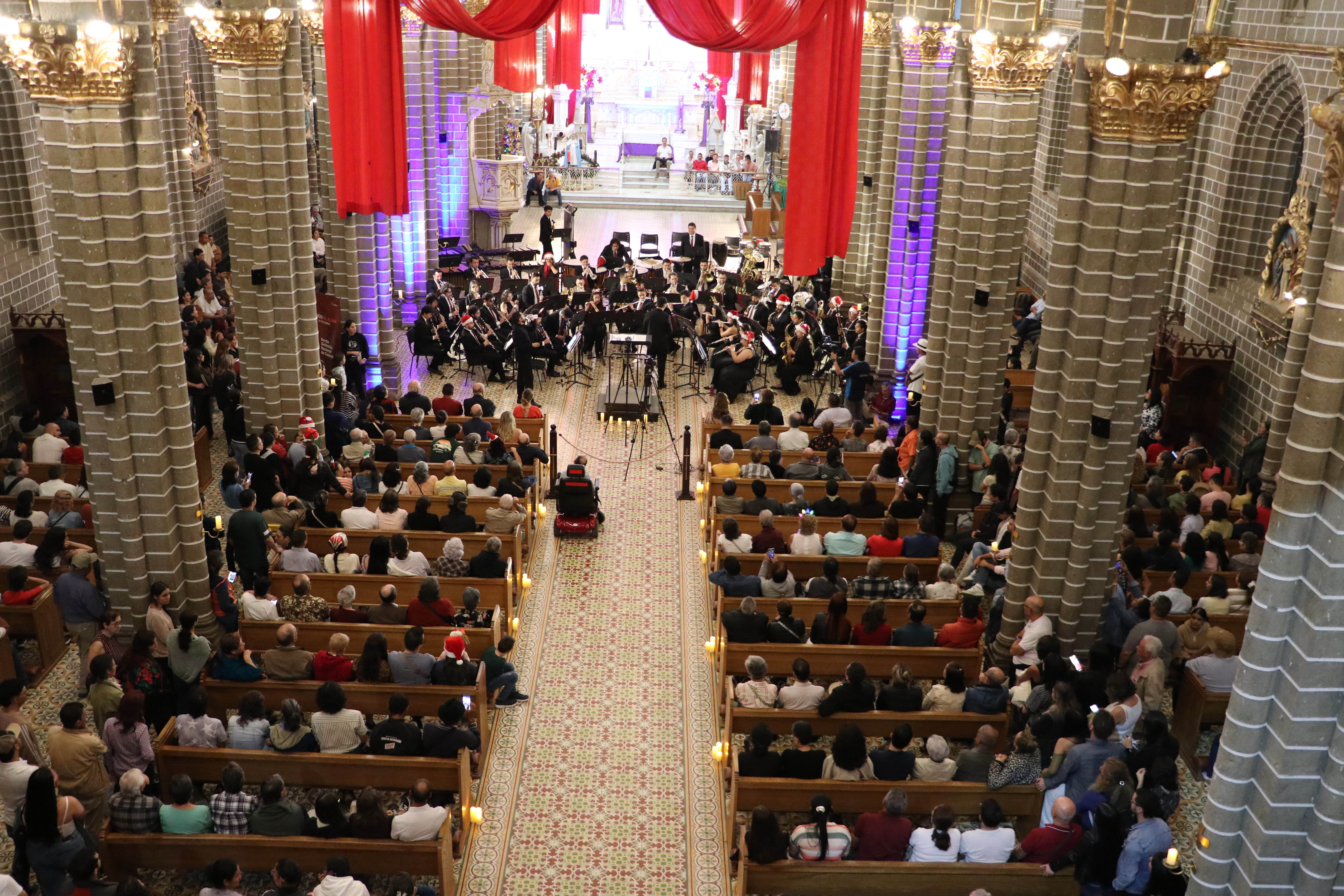 Cuando la música sacra baja del altar: una Navidad distinta en Jardín