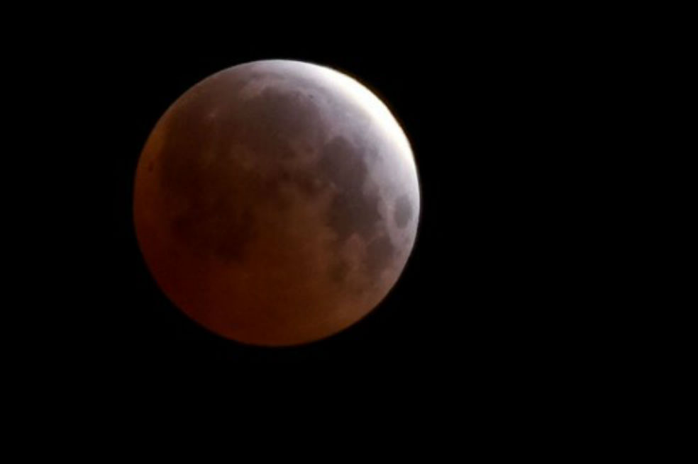 Eclipse lunar visto desde distintas zonas del pacífico