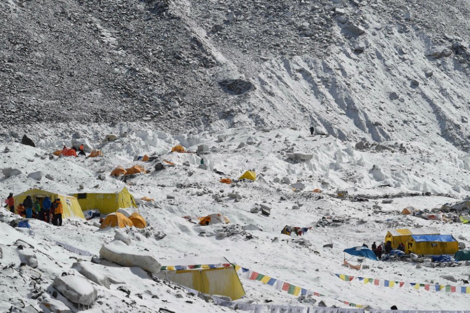 Cancillería activa plan de búsqueda de colombianos en Nepal