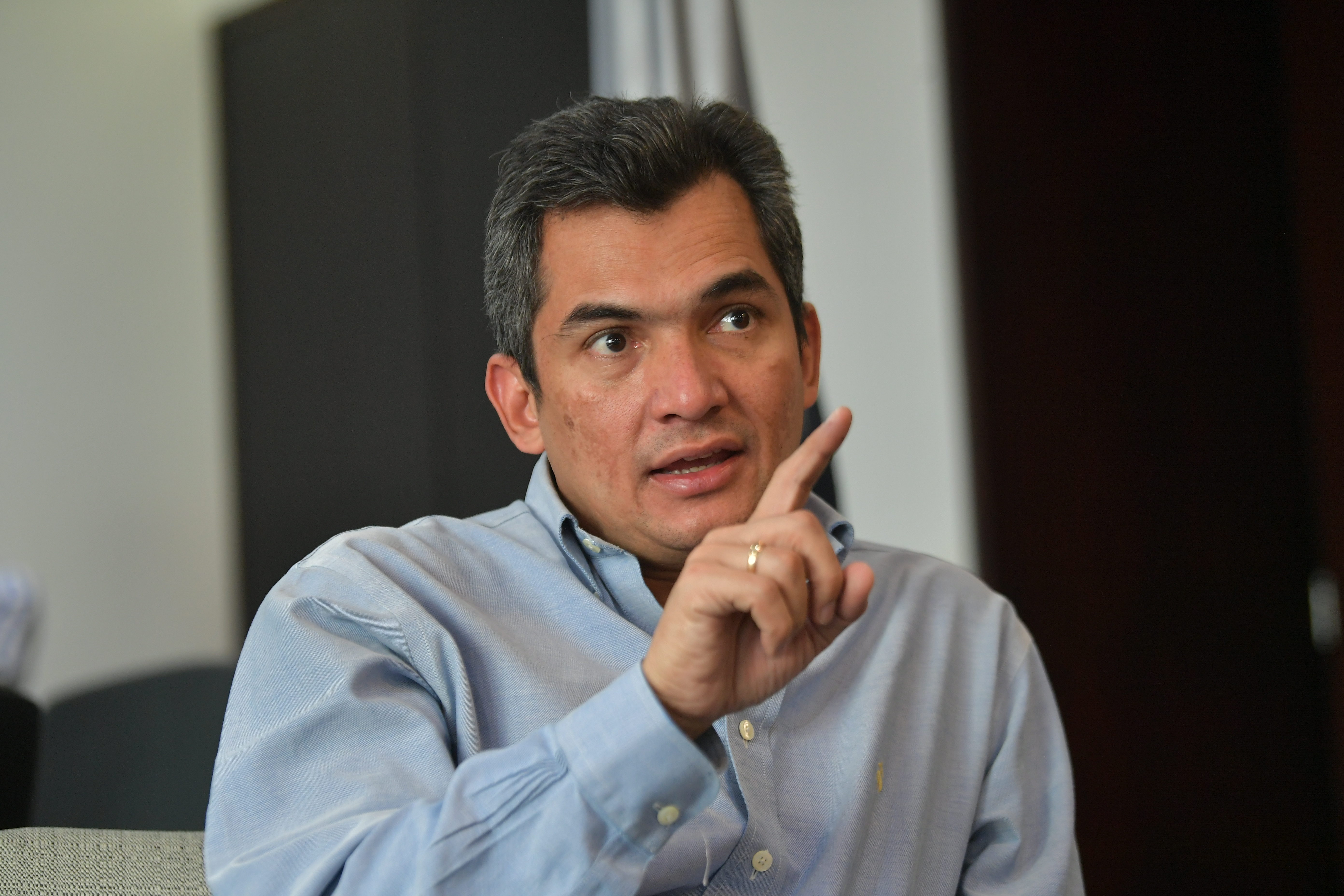 Alfonso Campo fue elegido como nuevo presidente del Consejo Nacional Electoral