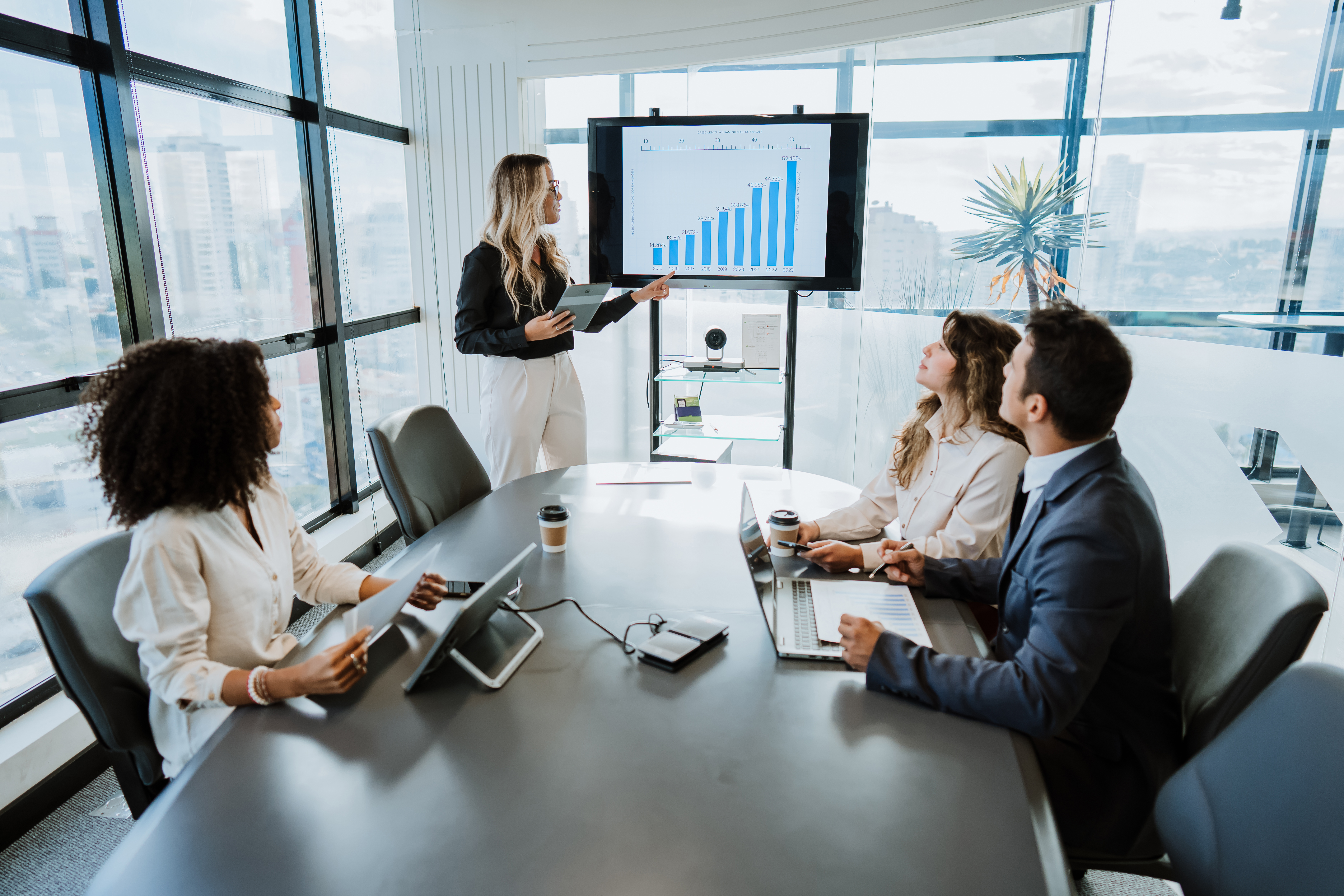 En busca de éxito profesional: descubra las claves de un MBA Virtual