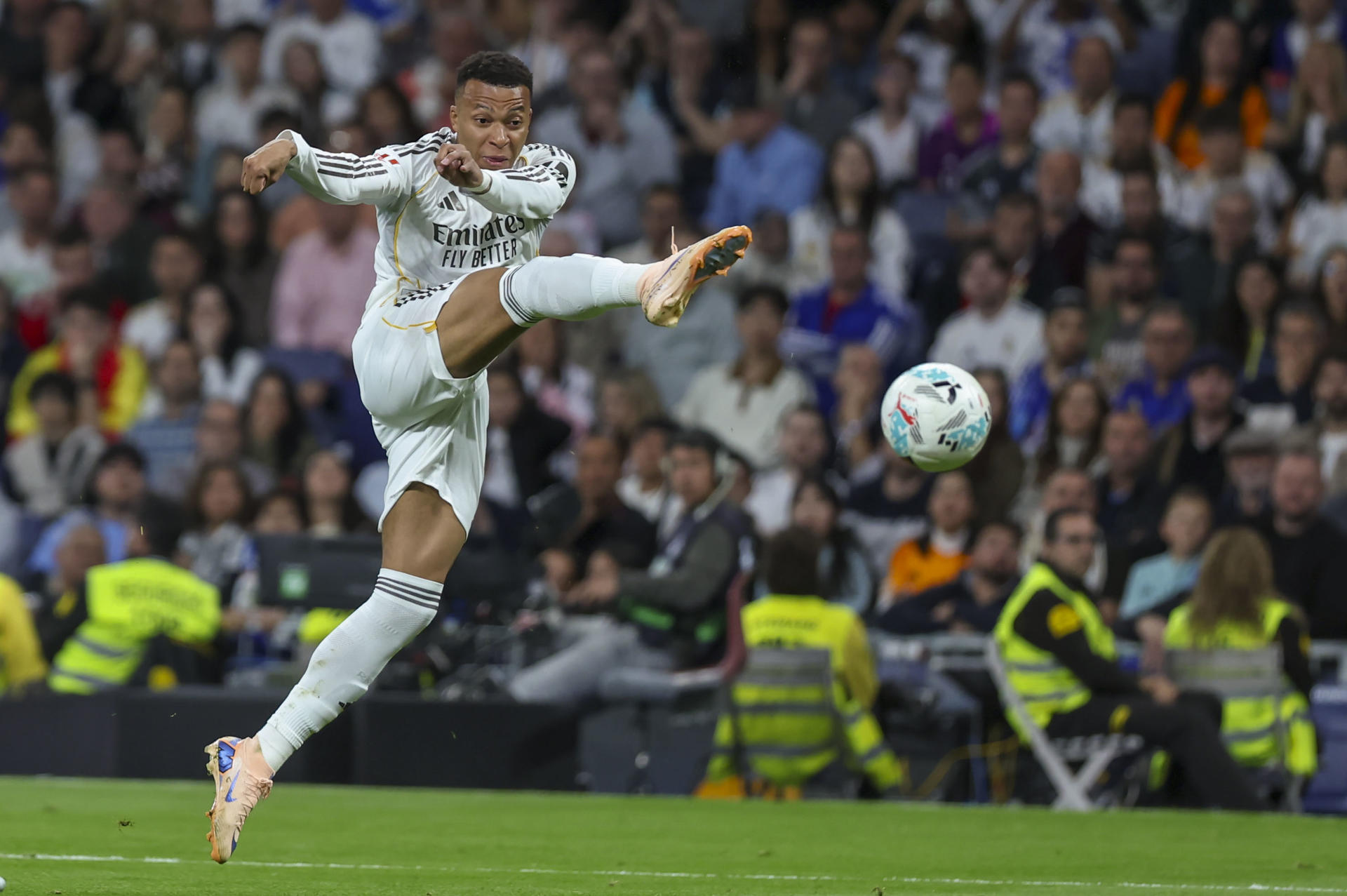Mbappé, silbado por hinchas del Real Madrid pese a victoria: “Hay que aceptar y seguir”