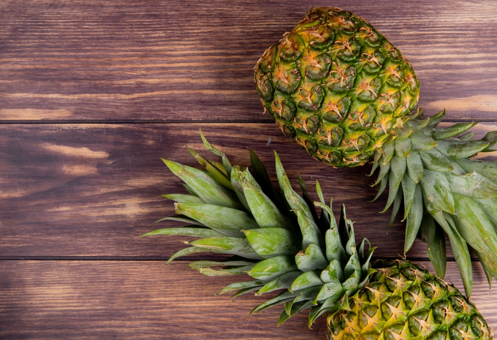 Dale una oportunidad a la cáscara de la piña y aprovéchala al máximo.