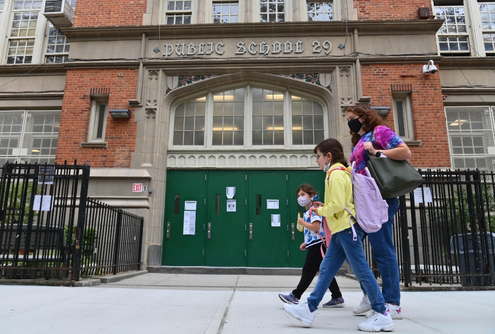 Coronavirus: la polémica por el cierre de las escuelas en Nueva York