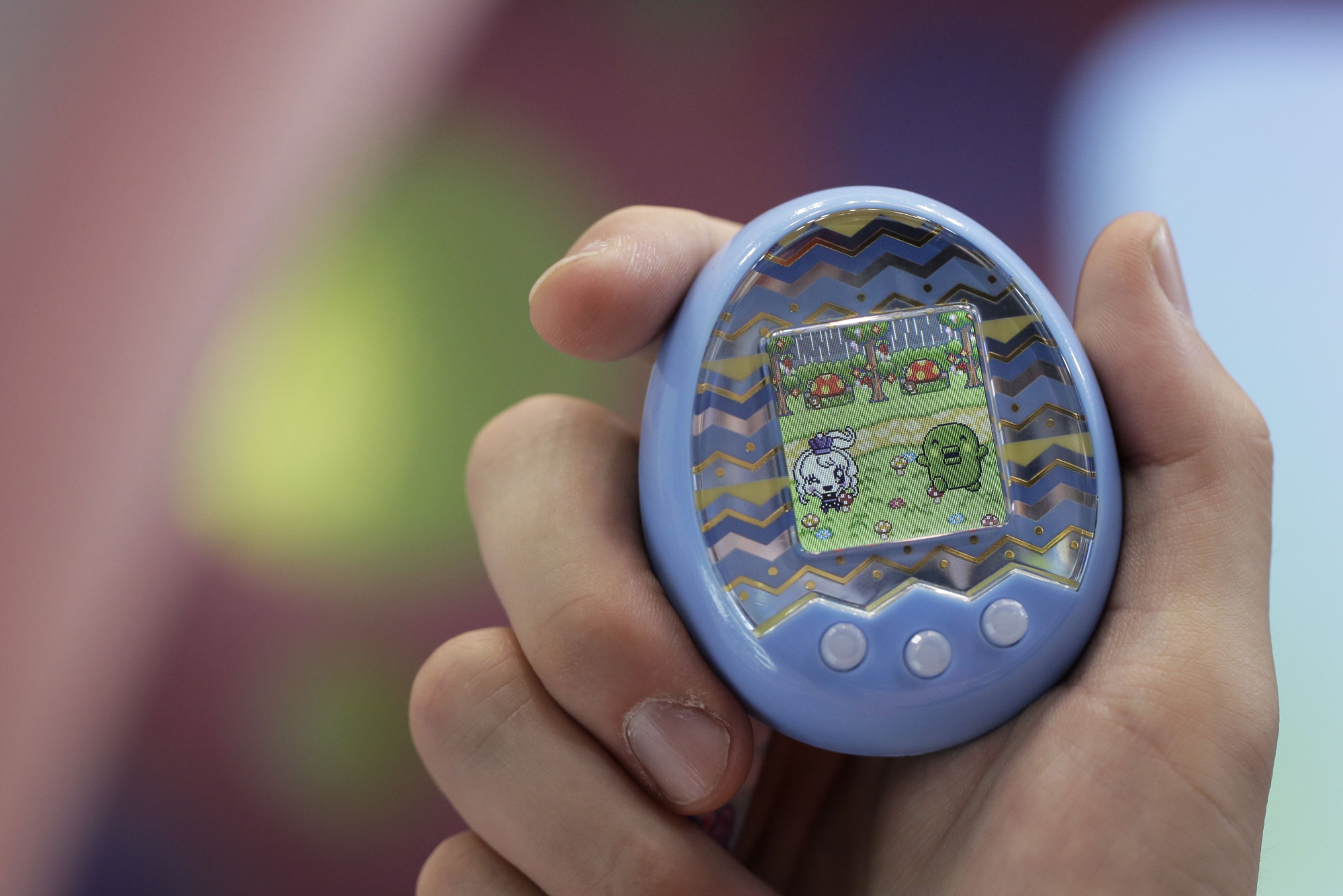 Tamagotchi es ahora también un reloj inteligente