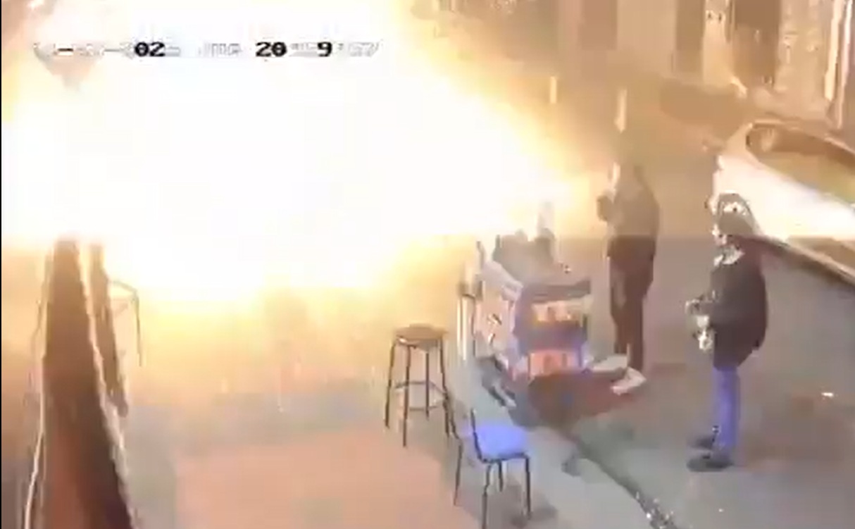 Video revela momento exacto del ataque con granada a club nocturno en el barrio Santa Fe
