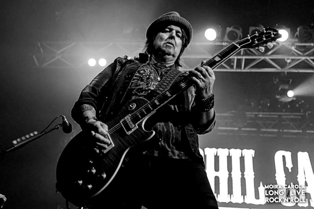 Murió Phil Campbell, guitarrista de Motörhead, leyenda del heavy metal