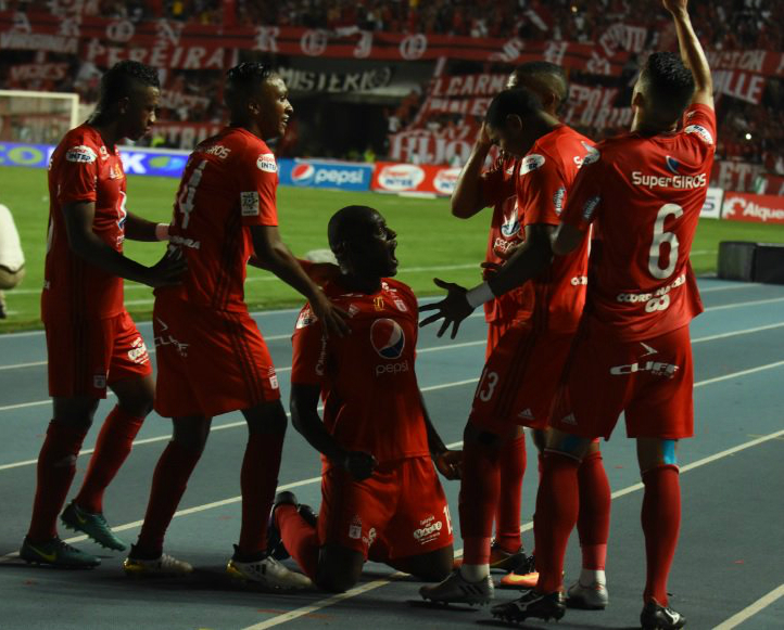 América volvió a sonreír: derrotó 3-1 al Júnior