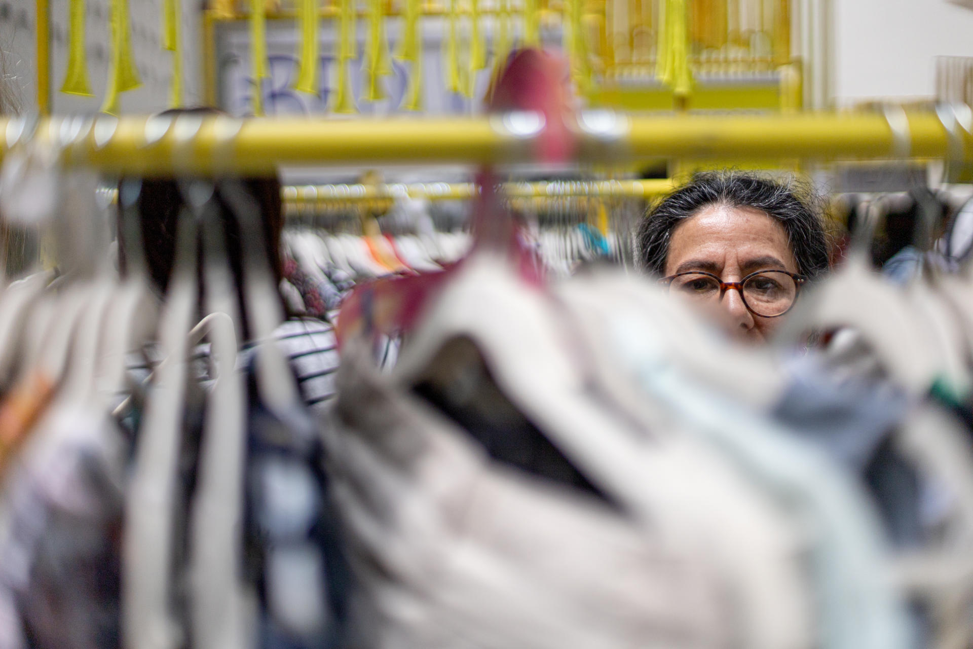 La moda colombiana resiste: exportaciones textiles crecieron 2 % en 2025