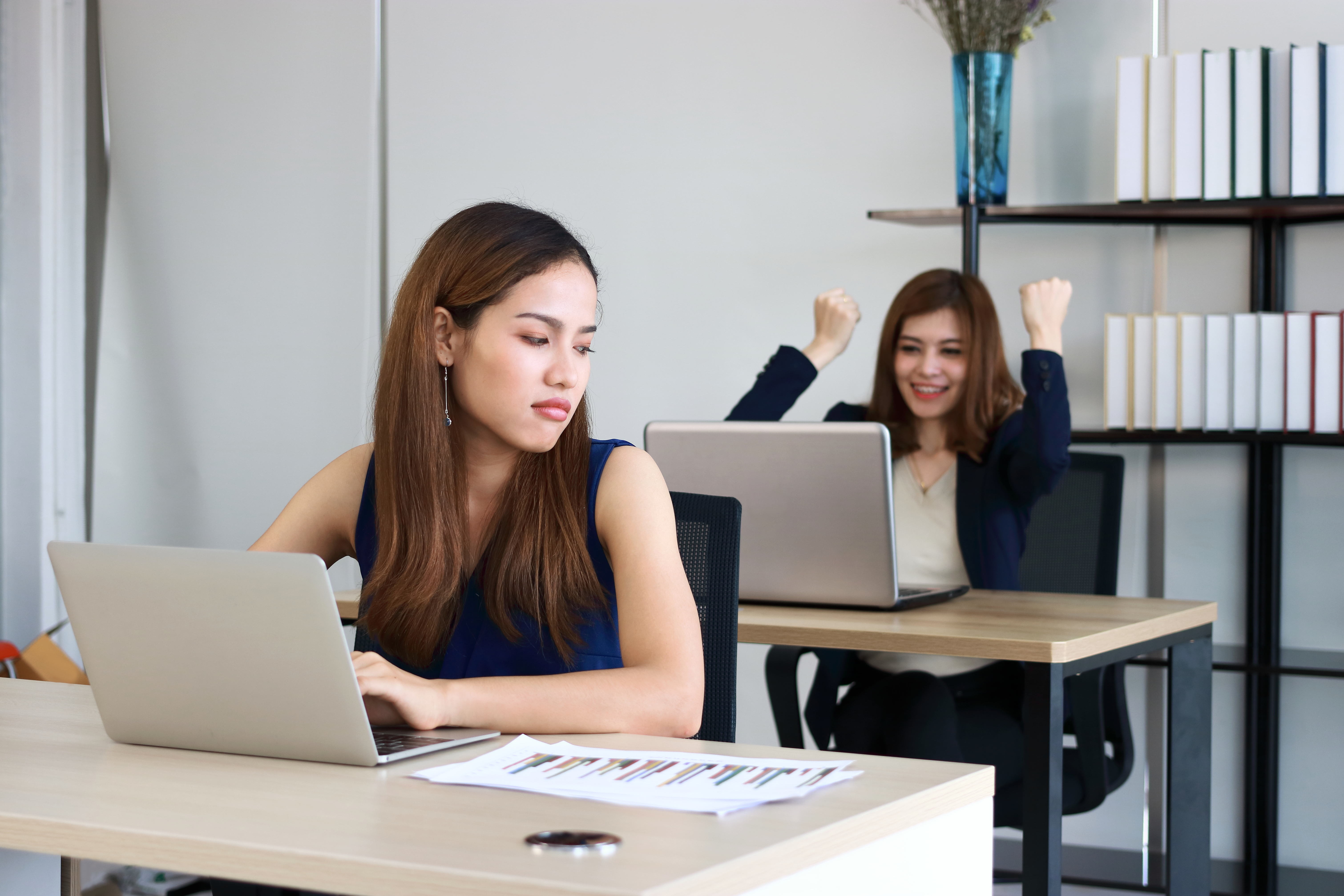 ¿Qué es un compañero trepa y cómo reconocerlo (y alejarlo) en tu trabajo?