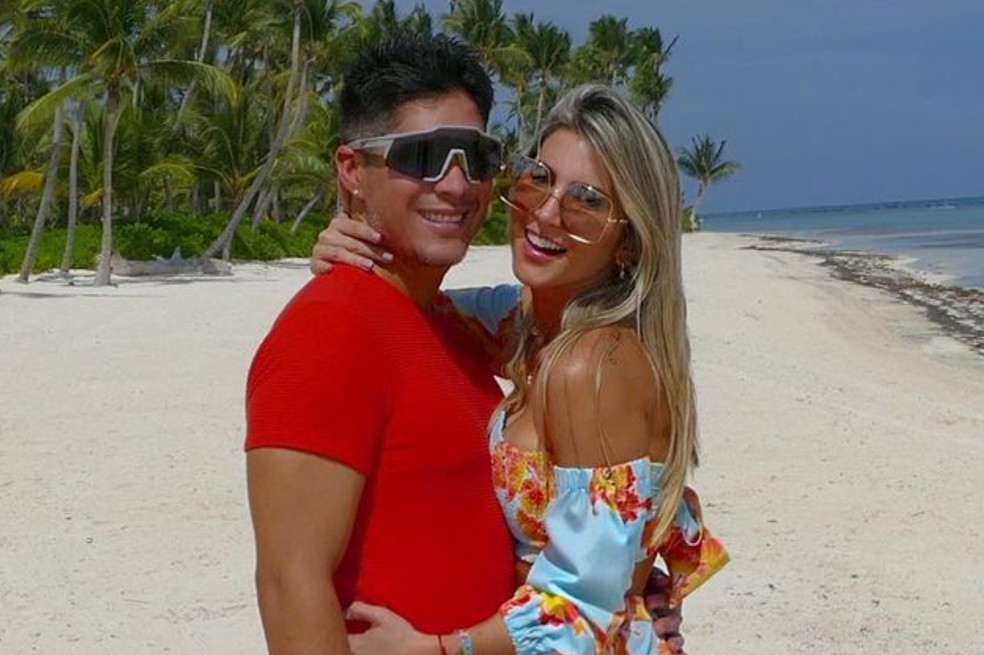 En medio del llanto, el cantante le puso fin a los rumores sobre su matrimonio por medio de un video publicado en sus redes sociales.