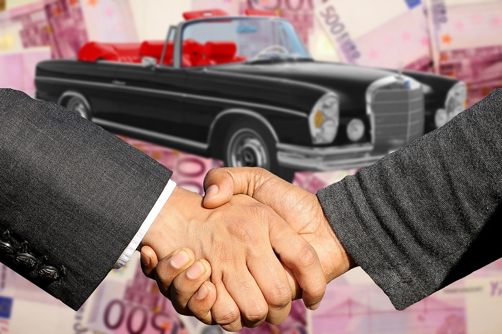 A la venta lote en Funza, carros, viviendas y acciones para pagar a los afectados de Estraval