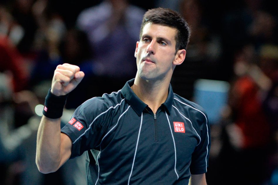 Djokovic derrotó a Federer en el debut de Copa de Maestros