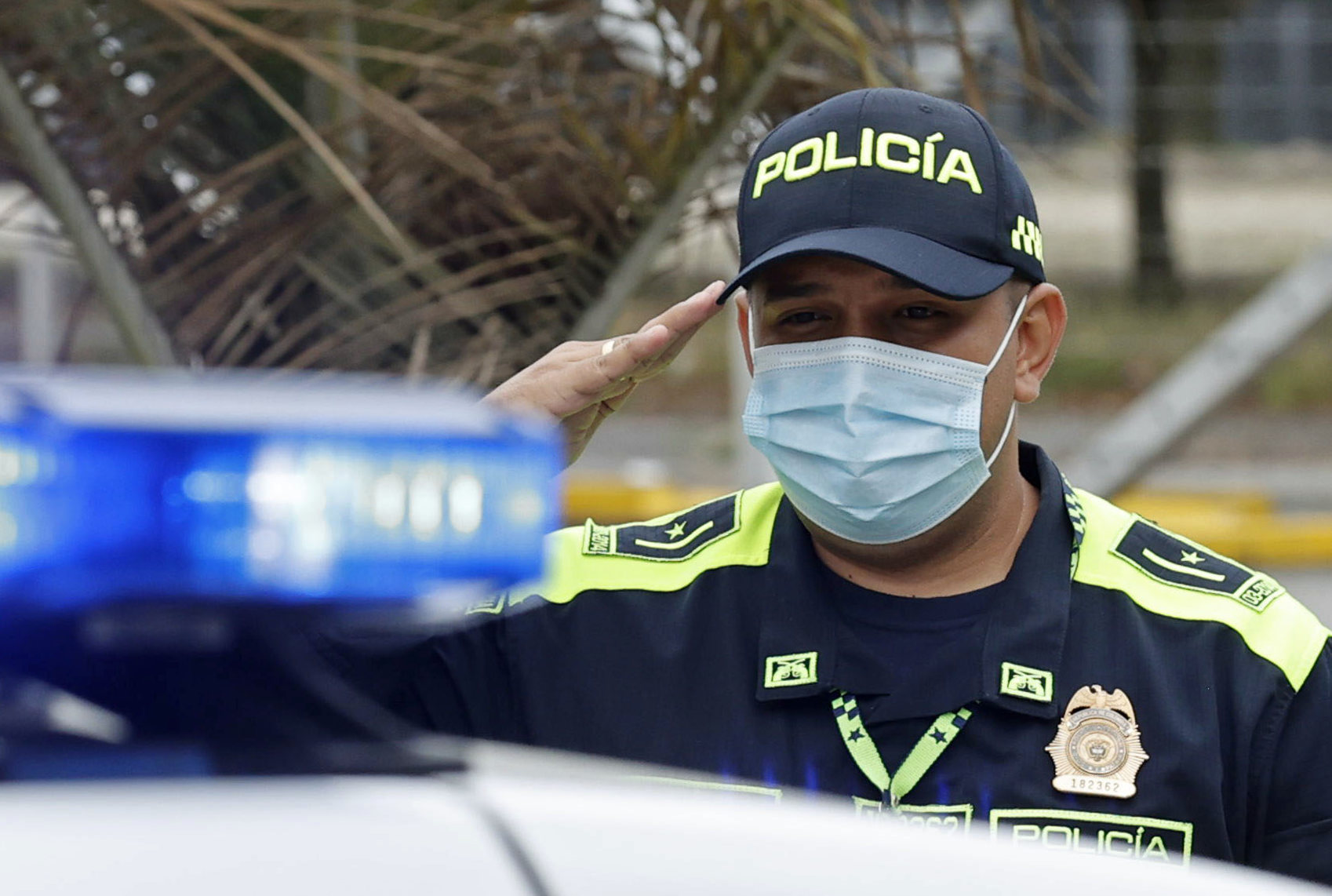 La masacre de policías en Huila hace urgente la paz